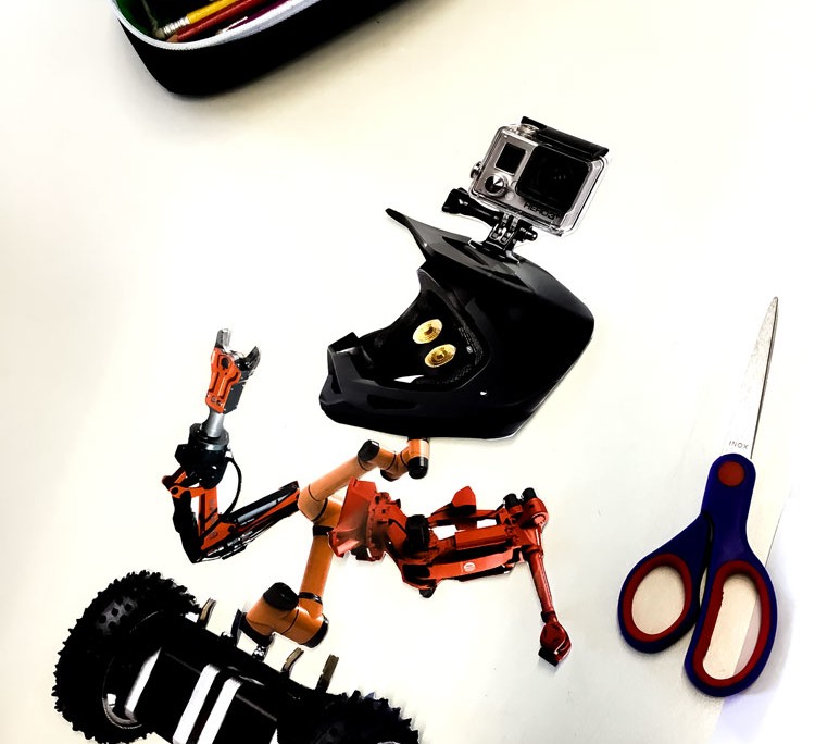 THE ROBOTS ARE COMING - Roboter-Collagen im Kunstunterricht - Arbeitsprozess