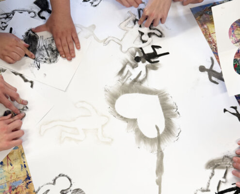 Gemeinschaftsarbeit im Kunstunterricht - Von der Höhlenmalerei zum Feed